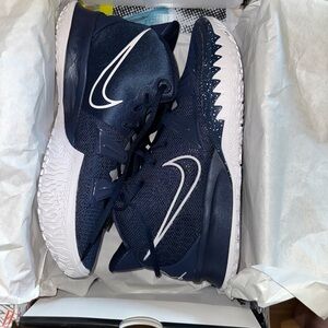 KYRIE 7 TB Navy Blue